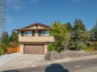518 Midway Ct, Martinez, CA 94553