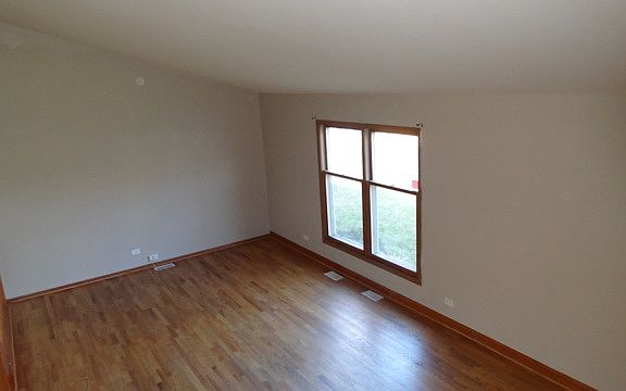 5th image of 7180 East Ave