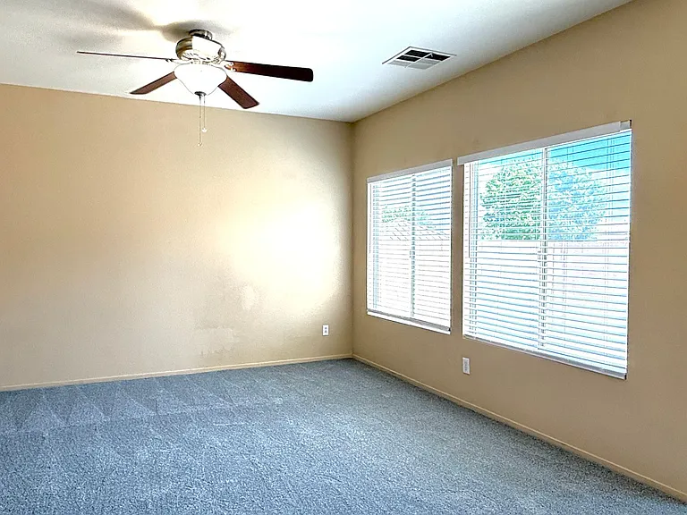 1013 Shades End Ave — Photo 9