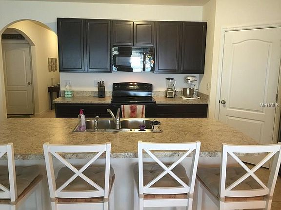 3rd image of 3808 Crystal Dew St