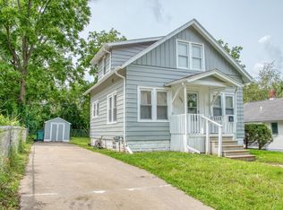 1302 Broadway Ave, Owosso, MI 48867