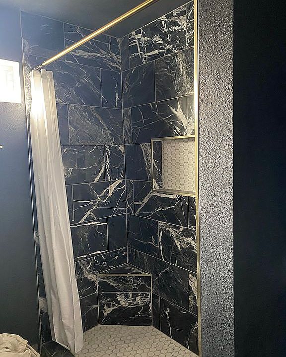 Bathroom in 2nd Master 