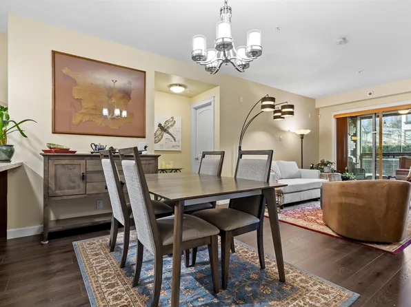 20376 86th Ave #204, Langley, BC V2Y 1Z5