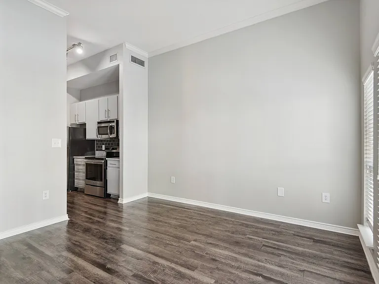 404 Rio Grande — Photo 38