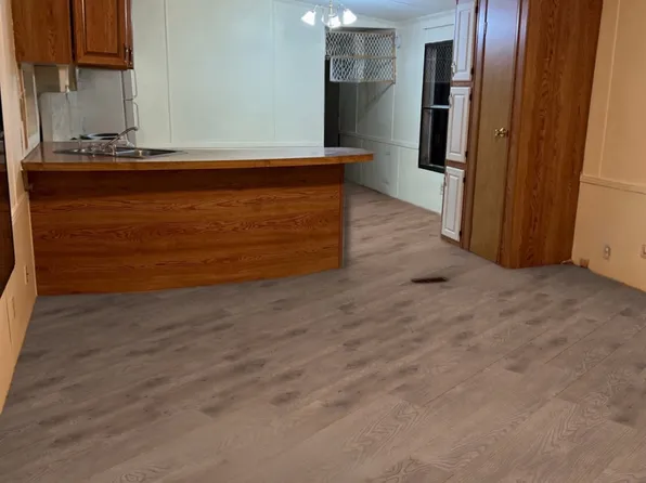 (undisclosed Address), Belgrade, ME 04917