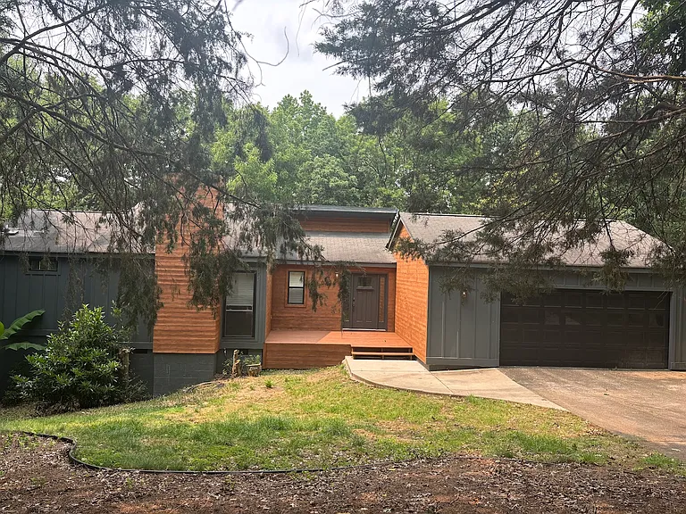 9932 Four Mile Creek Rd — Photo 2