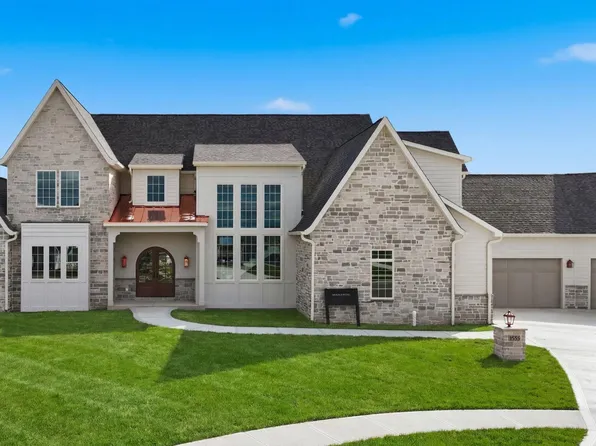 1854 Carica Ct, Fort Wayne, IN 46814
