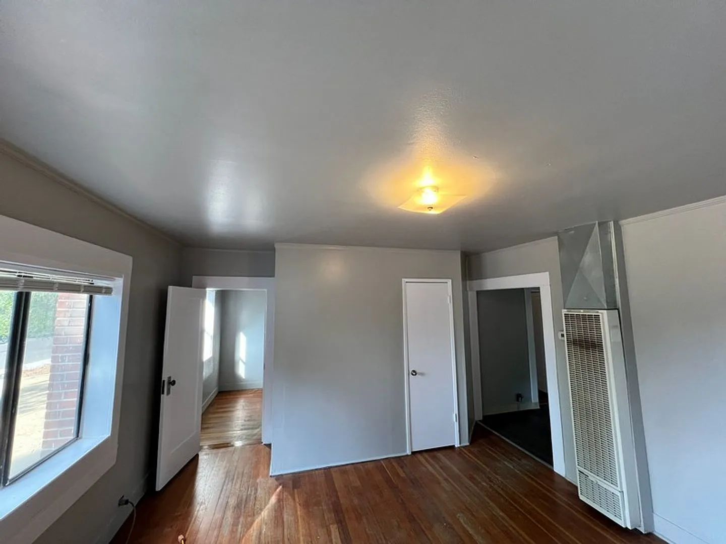 Charming Two Bedroom Duplex in Sparks — Photo 3