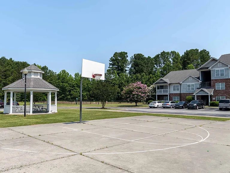 Hartsville Garden Apartments — Photo 10