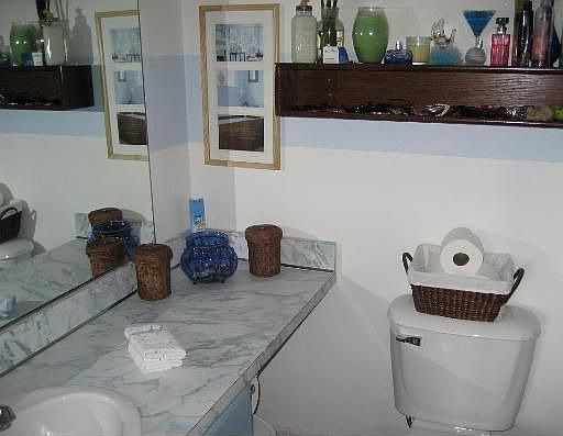 4th image of 4160 NW 79th Ave APT 1F