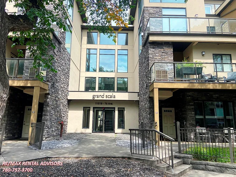 11518 76th Ave NW #28 — Photo 1