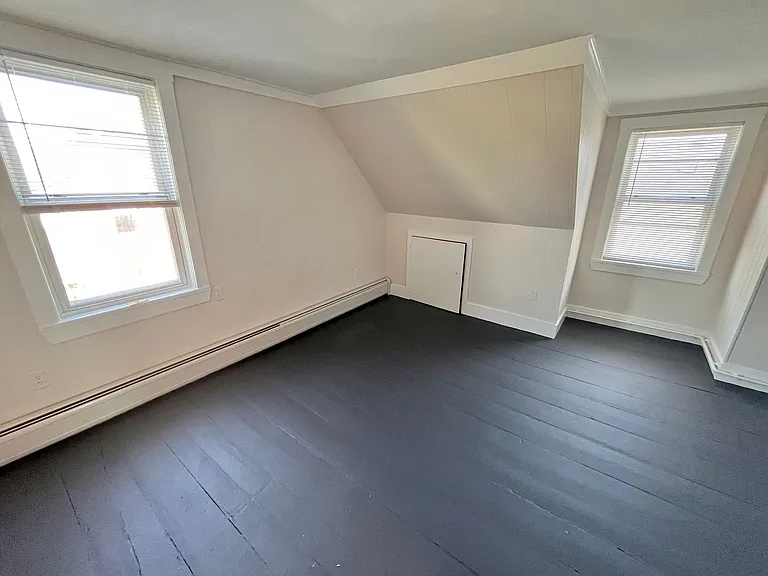 105-107 Richards Ave #107 — Photo 13