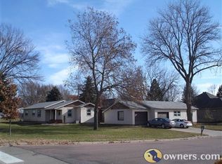 3701 E 6th St, Sioux Falls, SD 57103