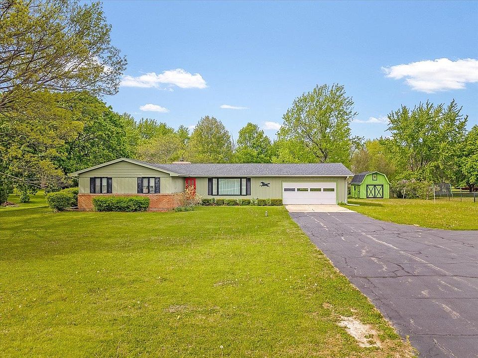 1st image of 6838 Squaw Prairie Rd