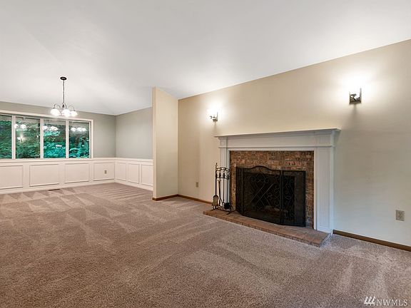 4th image of 19317 229th Ave NE