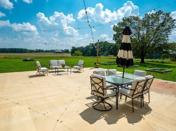 3269 Highway 55 E, Eva, AL 35621