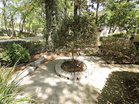 4th image of 5717 NW 43rd Rd