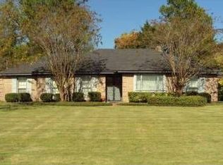 2245 Wentworth Dr, Montgomery, AL 36106