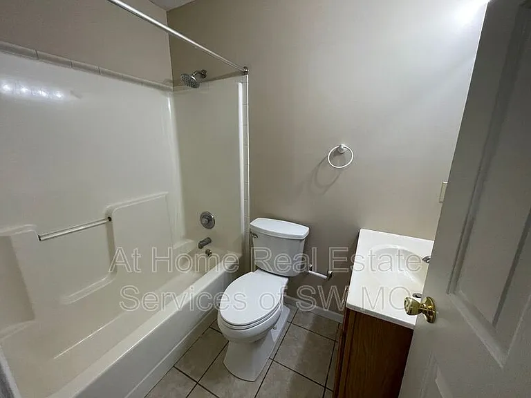 831 S Timber Ridge Dr — Photo 11