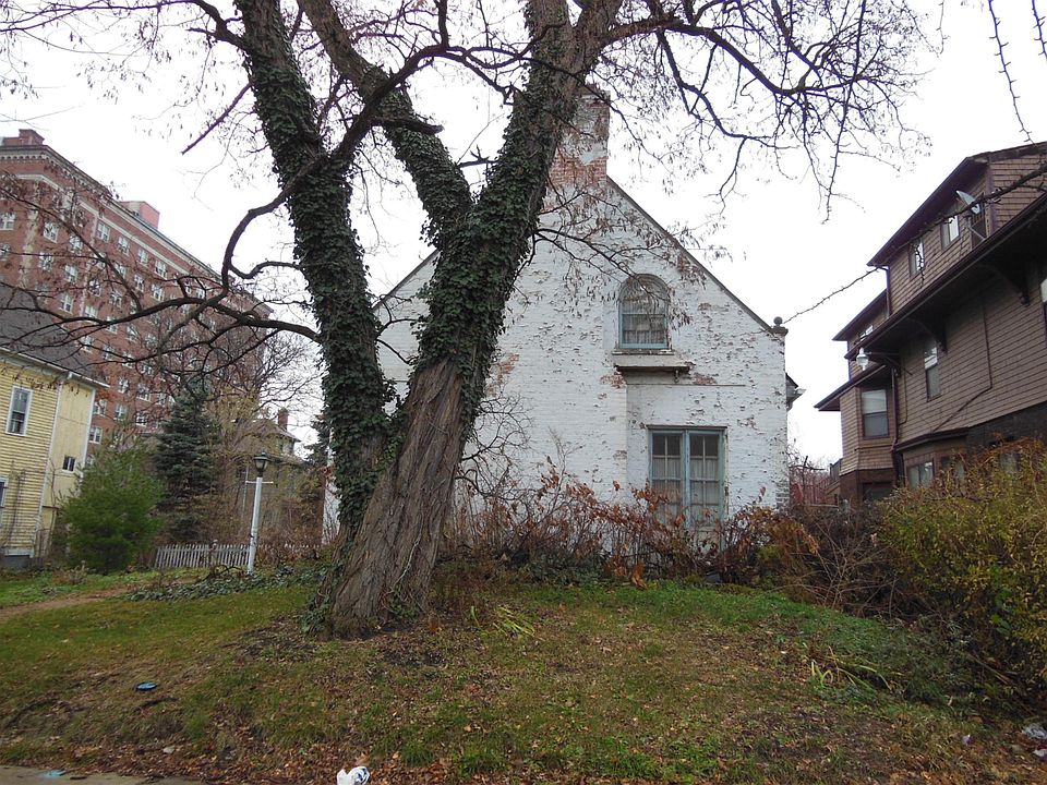 1st image of 1108 Van Dyke St