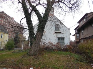 1108 Van Dyke St, Detroit, MI 48214