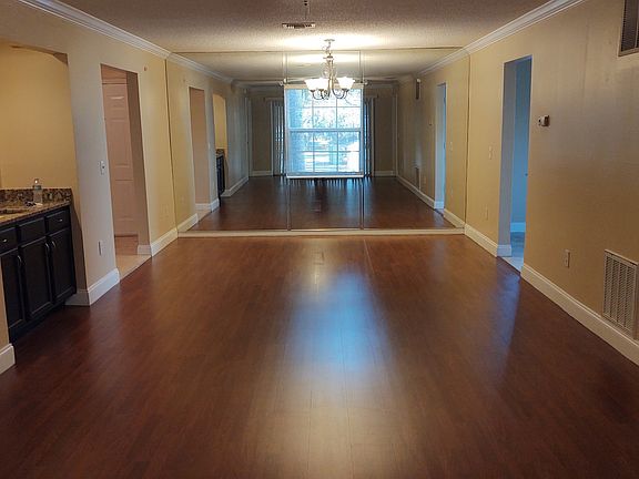 2nd image of 4216 Clubside Dr #4216