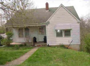 802 South St, Martinsville, VA 24112