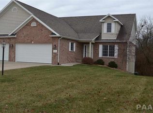 120 W Hillside Ct, Dunlap, IL 61525