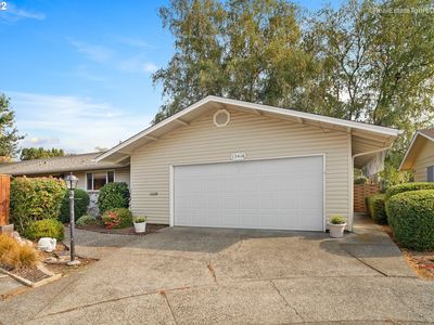 12416 SW King George Dr, King City, OR, 97224