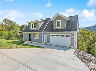 148 Amblers Knoll Rd, Weaverville, NC 28787