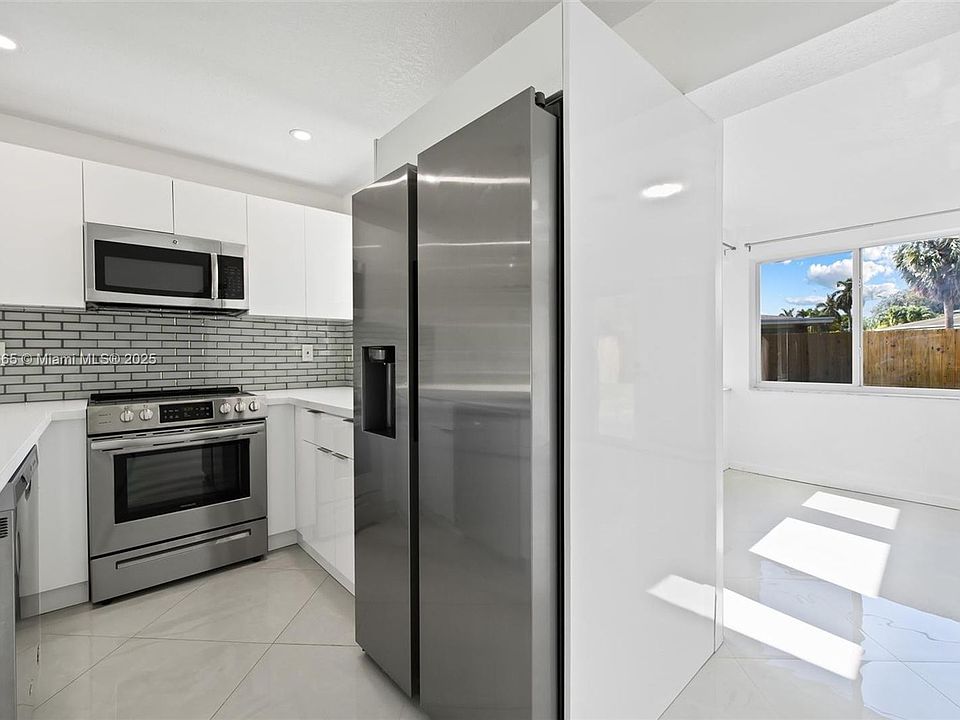 1st image of 2833 NW 7th Ave #0