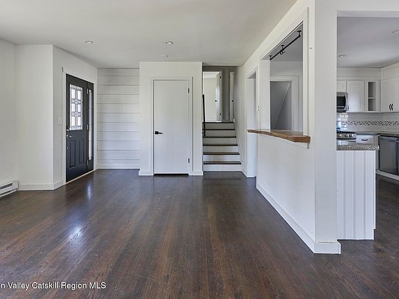 5th image of 361 Allen Road