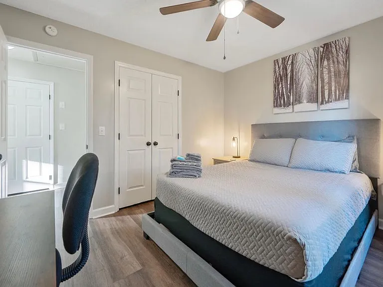 6908 Orchard Knoll Dr — Photo 35