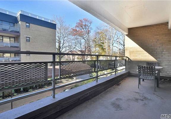 2nd image of 40 Stoner Ave APT 1P