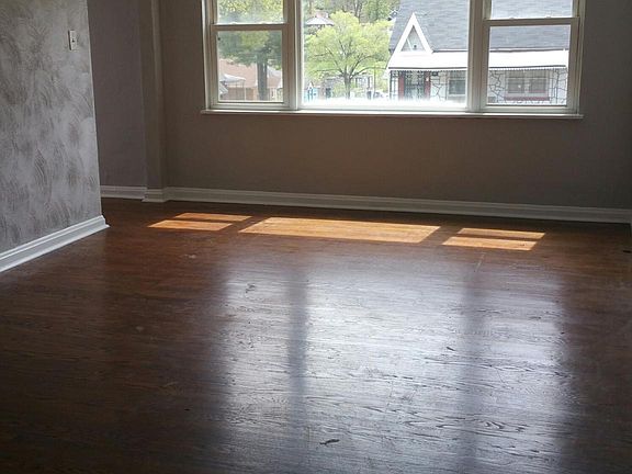 4th image of 6901 Claremore Dr