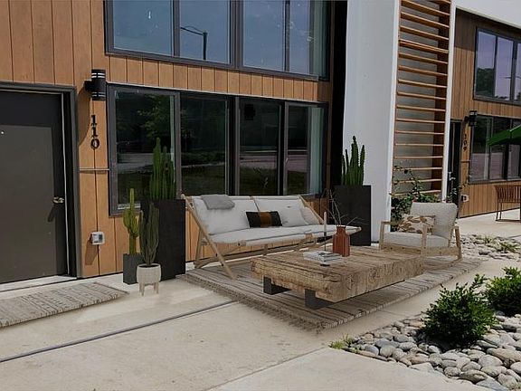 4th image of 401 Charlotte St #108