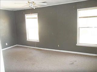 5th image of 1412 W Ross St
