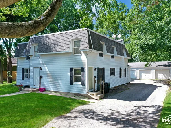 525 McKee St, Batavia, IL 60510