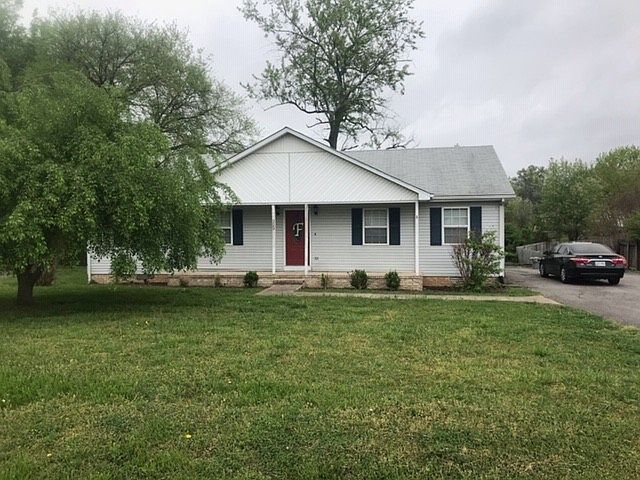 1st image of 225 Edgeview Dr