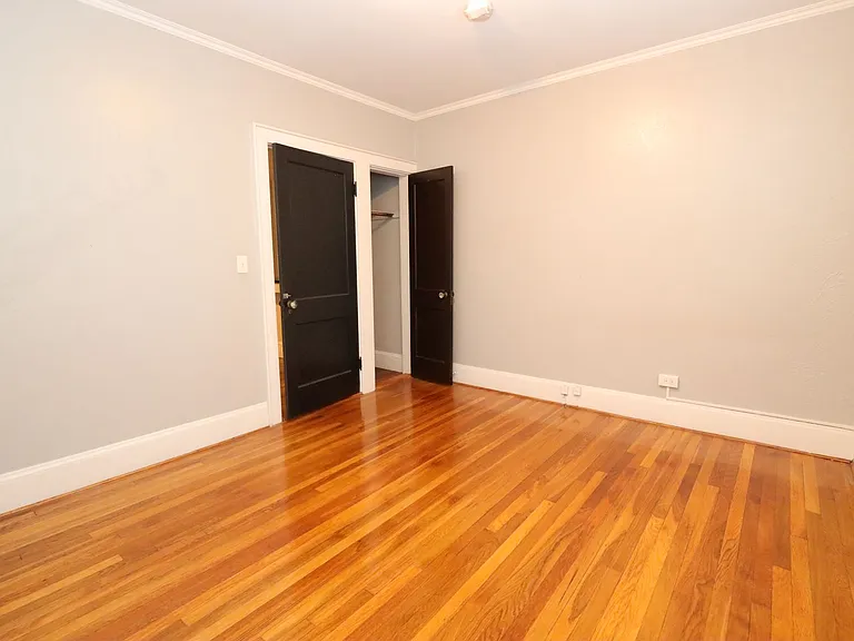 7 Cedar St — Photo 4