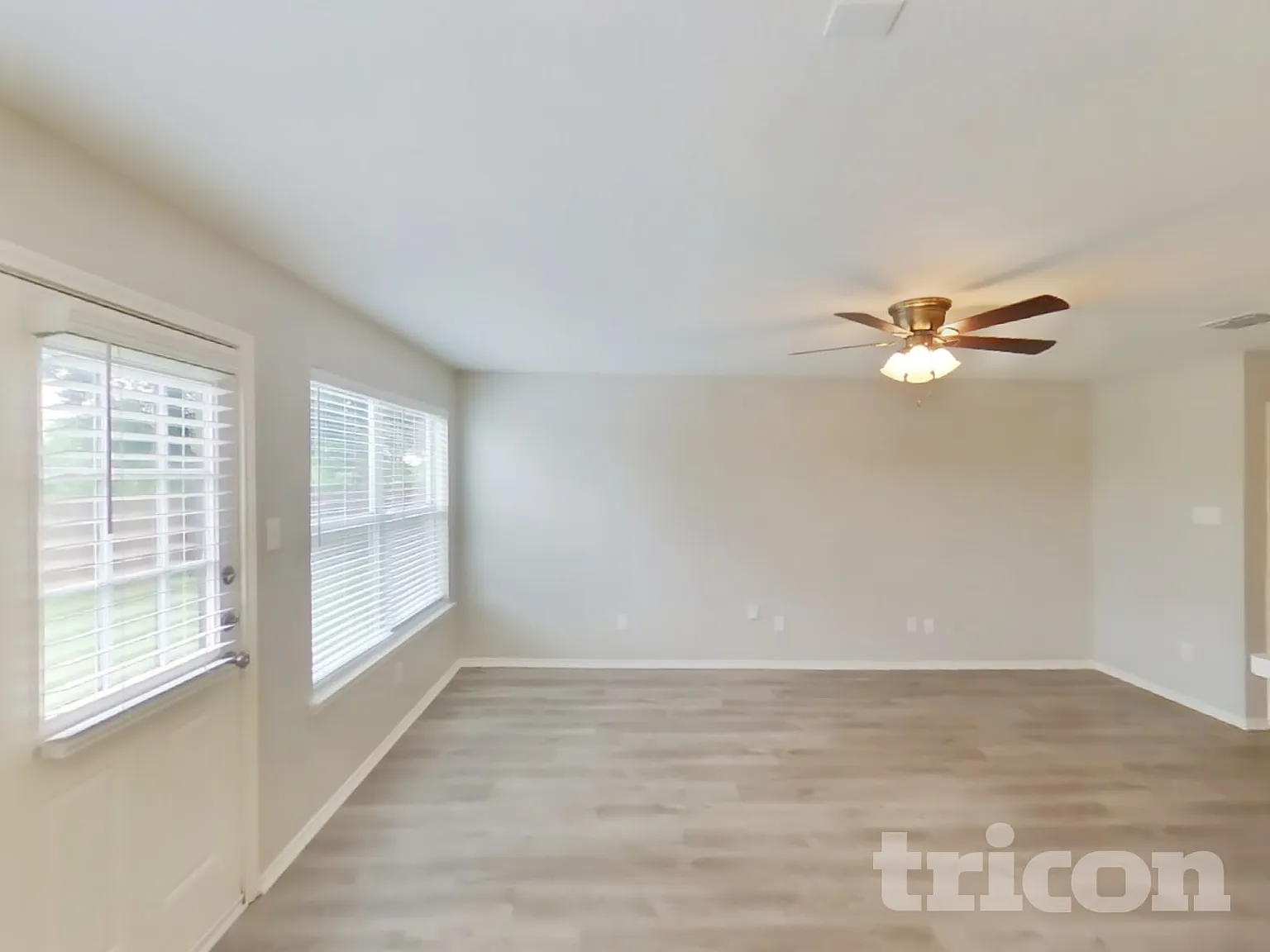 1532 Pine Lane Fort Worth TX — Photo 2