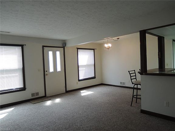 4th image of 44 New Concord Dr Unit 44