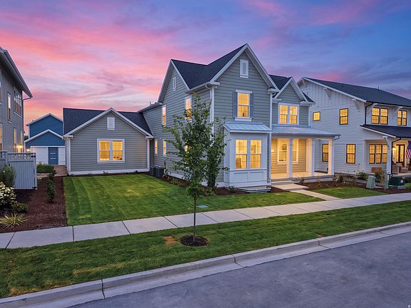 3rd image of 854 W Caroline Dr #211