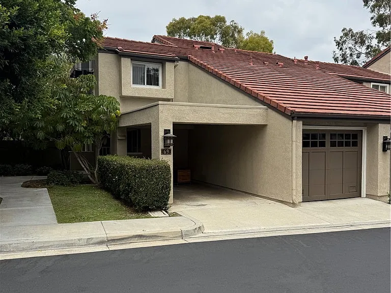 69 Stanford Ct — Photo 1
