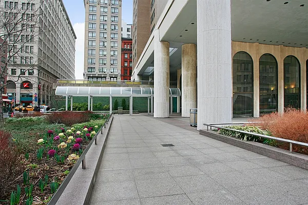 Sold by Corcoran | media 3