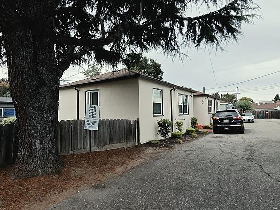 3rd image of 22636 Templeton St