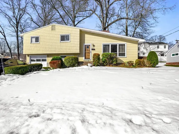 260 Overland Drive, Stratford, CT 06614