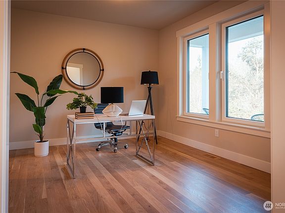 4th image of 12288 Madrona Road SW