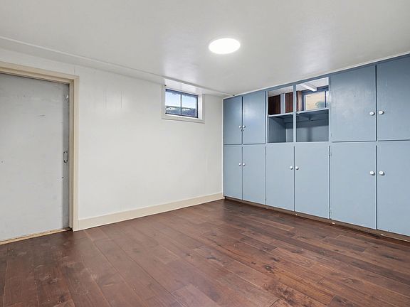 3rd image of 2215 N Wahsatch Ave #1/2