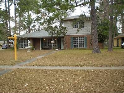 1st image of 1112 Jefferson Dr